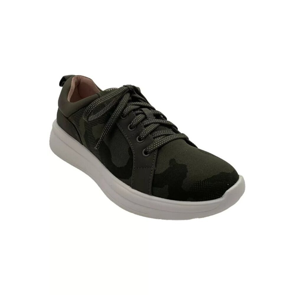Clarks Cloudsteppers Camo Sneakers Ezera‎ Lace Dark Olive NEW 6.5 N